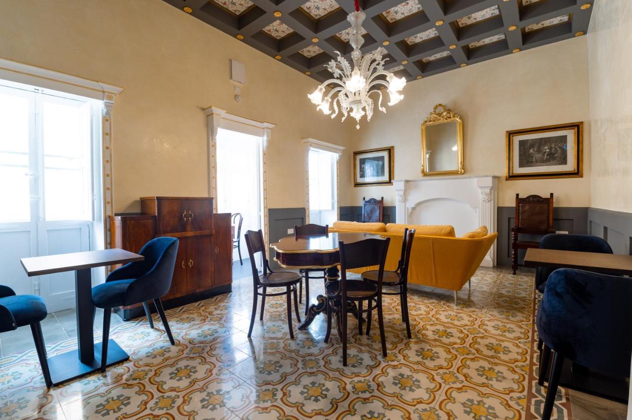 מלון פאולה Monreal Boutique Townhouse - R024Rm6 מראה חיצוני תמונה
